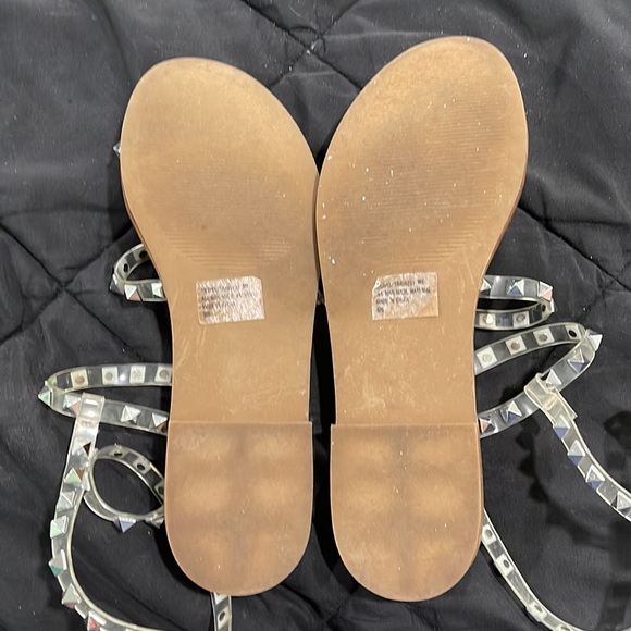 Steve Madden Rockstud sandals - Picture 4 of 5